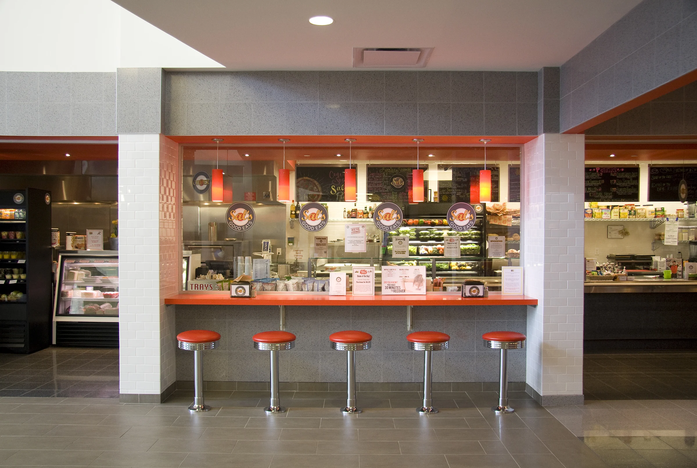 Sal’s Good Eats – Maywood