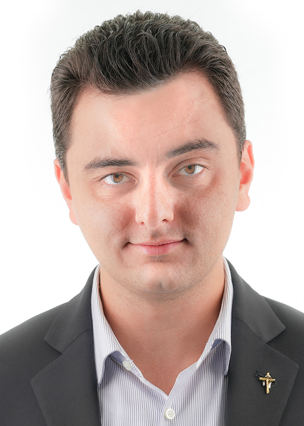 Andre Dibi | PE